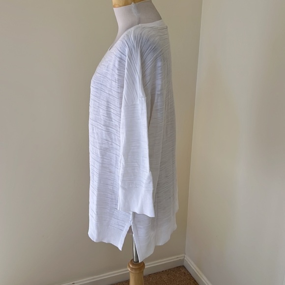 Calvin Klein jeans XL white light weight sweater. - Picture 3 of 8